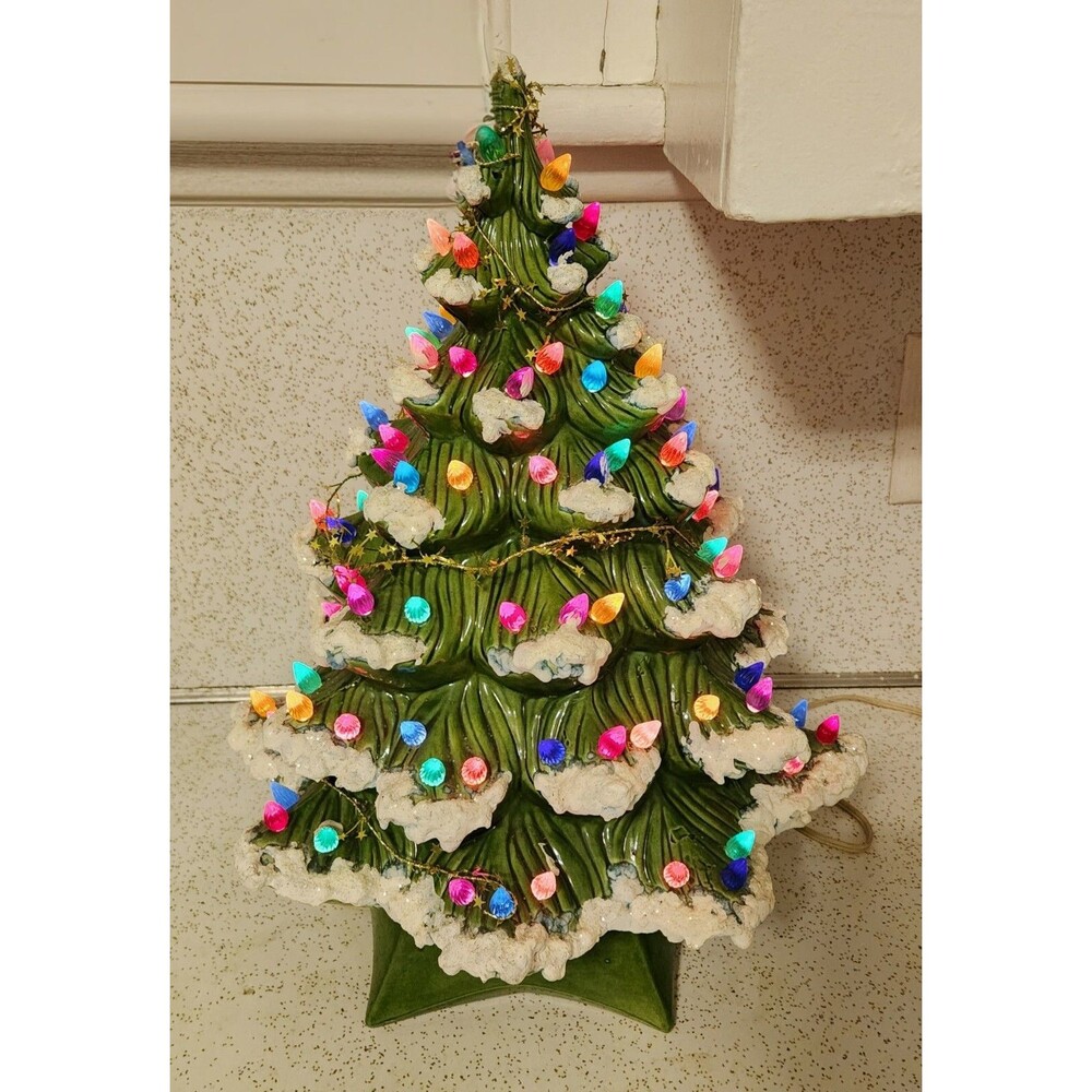 Vintage 1970s Holland Mold Large 17” Ceramic Frosted Christmas Tree W/ Base - Picture 3 of 16